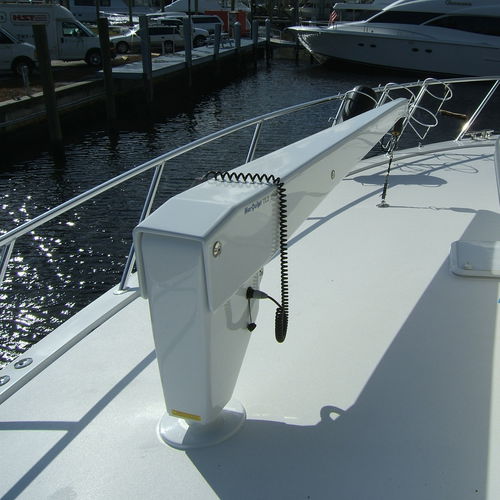 Boat davit Mar Quipt for tenders / hydraulic / rotating