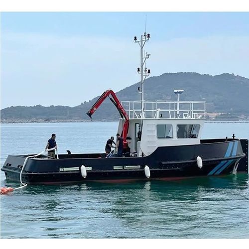 Harbor service boat - Stem Marine - tugboat / inboard / carbon