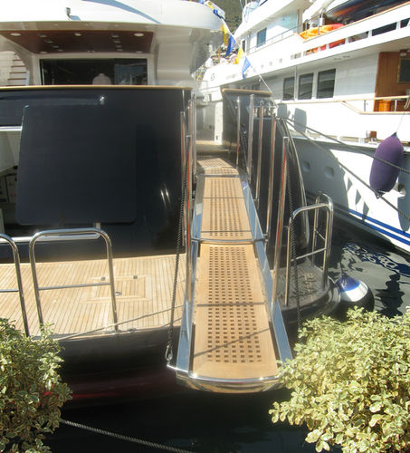 Teak grating - per passerelle - Valdenassi