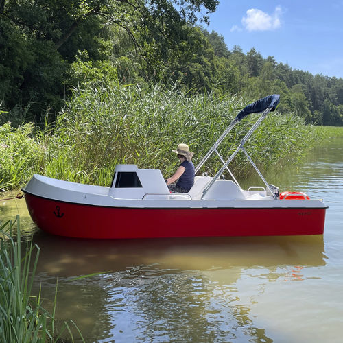 5-person pedal boat - NEMO - KAMA - polyester / with sundeck / electric drive