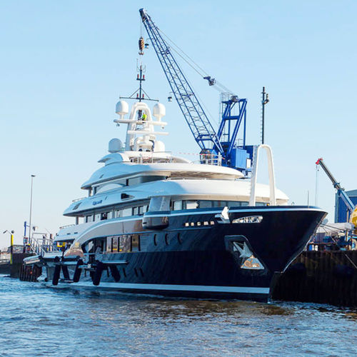 Horizon EP105 Motor Yacht Cruising U2013 A Long Range Explorer - Yacht