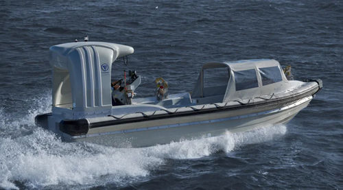 Professional rescue boat - FRR 7.0 ID-SF - Fassmer - inboard / rigid hull