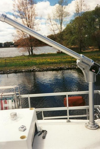 Boat davit - 6500R - Atkins & Hoyle Ltd. - electric / rotating