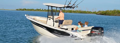 Outboard center console boat - 24 HFC - Sea Chaser - sport-fishing / 12-person max. / with T-top