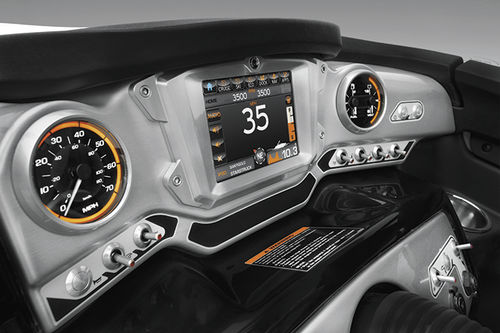 Boat instrument panel - JET - Medallion instrumentation system - drive
