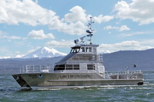Patrol boat - Peter Gladding - All American Marine - research and survey boat / catamaran / inboard waterjet