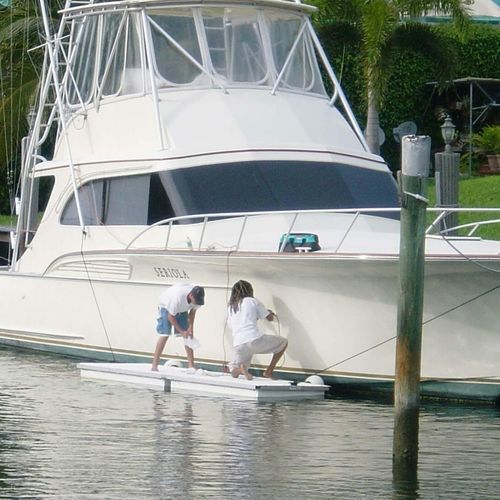 Floating dock - Work Floats  - AccuDock - work / for marinas / high-density polyethylene (HDPE)