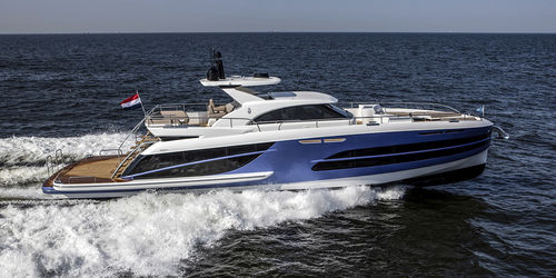 Cruising motor yacht - LUCY PENGUIN - Van der Valk Shipyard - hard-top / IPS / 3-cabin