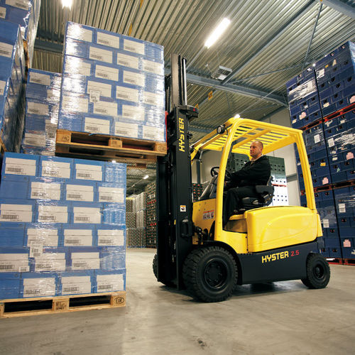 Harbor forklift J2.23.5XN Hyster terminal / RoRo