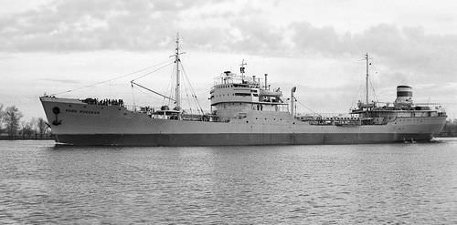 Tanker barge cargo ship - PROJECT 563 - JSC KHERSON SHIPYARD