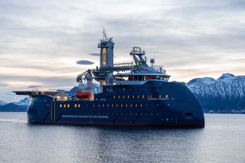 Wind farm offshore support vessel - Windea Carnot - ULSTEIN