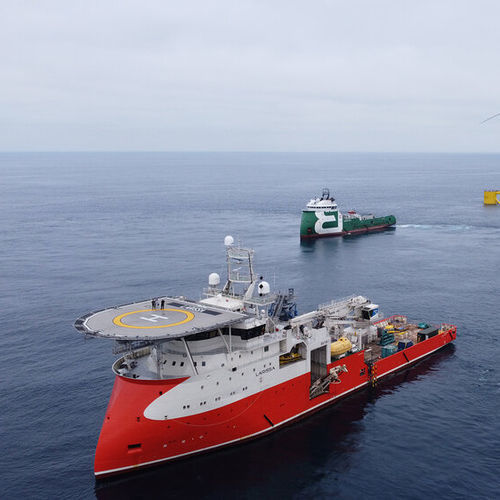 Construction vessel offshore support vessel - Parcel Dos Reis - ULSTEIN