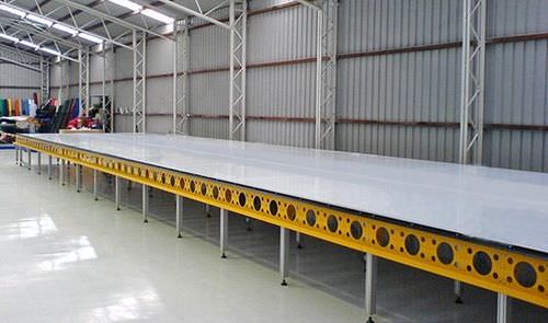 Vacuum cutting table - AERONAUT - for shipyards