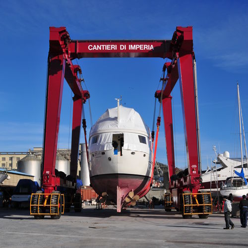 Remotely controlled travel lift - BL200TL-RC - BOAT LIFT - all-wheel steering / lifting