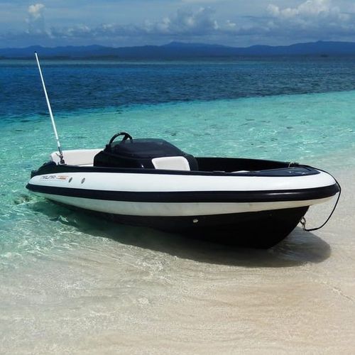 Sterndrive inflatable boat - 460 - Naumatec - rigid / center console / 6-person max.
