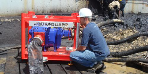 Ship fast oil recovery system ( transfer pump) - Aqua-Guard Spill Response