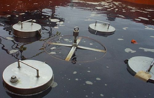 Weir oil skimmer - Dragonfly Mini - Vikoma International - circular / sheltered waters / river