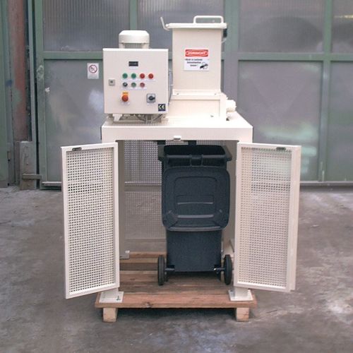 Plastic waste shredder - MZ  - Mercodor GmbH Sondermaschinenbau KG - rubber / for ships