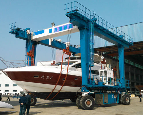 Remotely controlled travel lift - DLT  - Zhengzhou Dafang Bridge-machine Co. Ltd - U-shaped