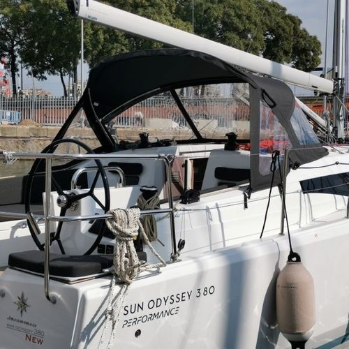 Sailboat sprayhood - Sun Odyssey 380 - Building Version - TTOP Nautic - cockpit / PVC / acrylic