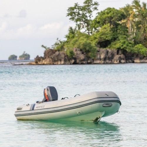 Outboard inflatable boat - Ultralite 340 - HIGHFIELD BOATS - rigid / open / dive
