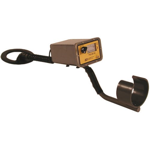 detector PULSE 6X JW Fishers handheld