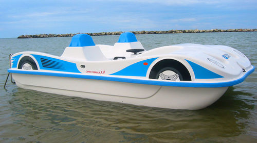4-person pedal boat - CAPRI FORMULA 3.3 - AQUABLUE - polyester / blue / yellow