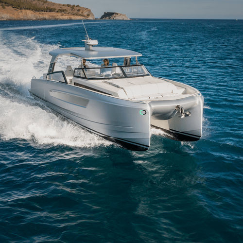 Catamaran express cruiser - YOT 36 - YOT POWER CATAMARANS - outboard ...