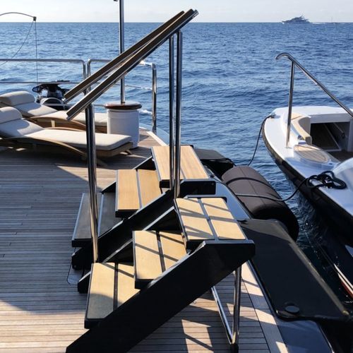 Boarding steps - C-QUIP INTERNATIONAL LTD.
