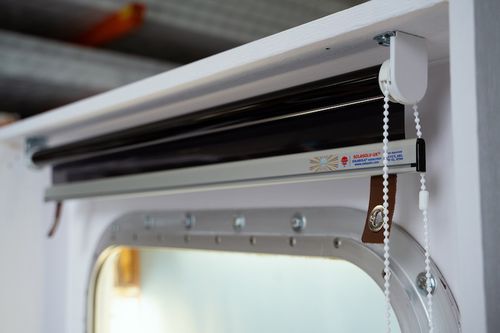 Roller window covering - SOLAROLA - Solar Solve - aluminium / for ships / anti-glare
