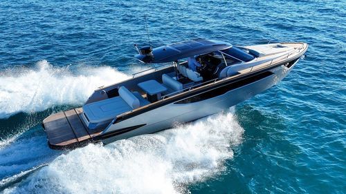 Inboard express cruiser - Forza 37 - Focus Motor Yachts - diesel / twin-engine / triple-engine