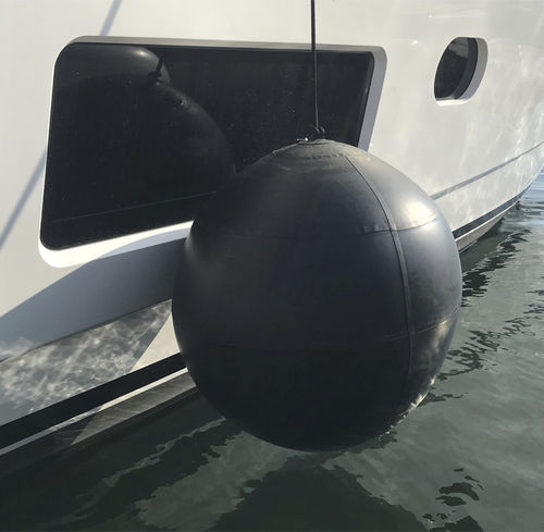 Yacht fender - Superyacht - DEFENDA - spherical / black / inflatable