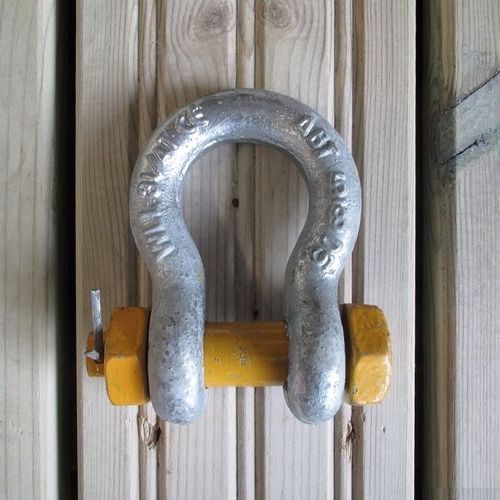 Shackle for mooring buoys 070830 ALaiturit