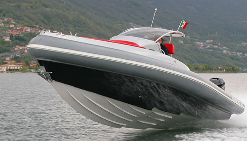 Outboard inflatable boat - 32 open - Albatro International Srl - twin-engine / rigid / center console