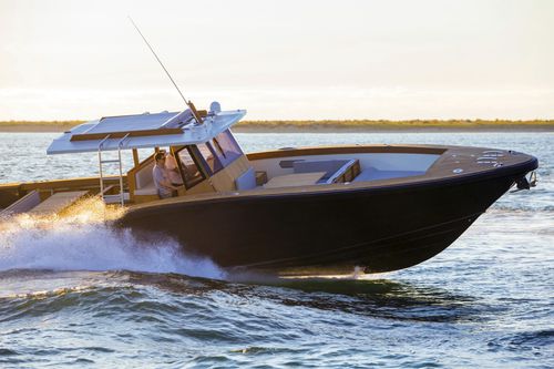 Inboard center console boat - PICNIC OPEN - DUBOURDIEU - diesel / twin-engine / wooden