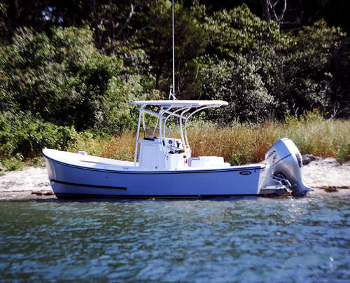 Outboard center console boat - 220 - Eastern Boats  - sport-fishing / T-Top