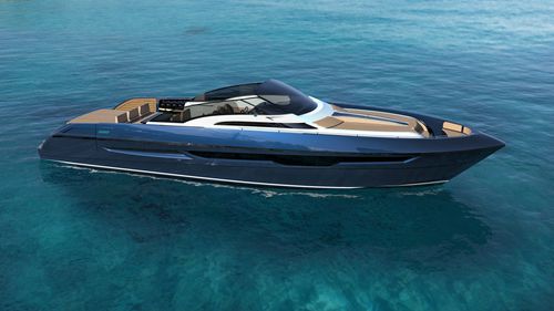 Inboard express cruiser - 45 - Marine Yachting  - twin-engine / hard-top / open
