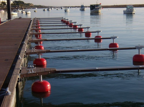 Steel dock finger - Sagres  - Lindley Marinas - galvanized