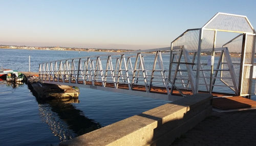 Marina gangway - ALPF  - Lindley Marinas - manual
