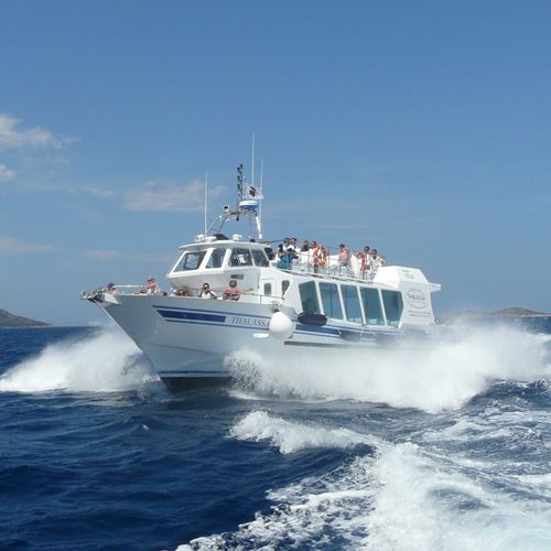 Sightseeing boat - THALASSA STAR  - MARTINEZ CONSTRUCTIONS NAVALES - inboard / diesel / polyester