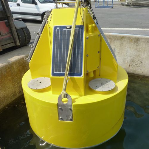 Beacon buoy - MARTINEZ CONSTRUCTIONS NAVALES - oceanographic / for terminals / polyester