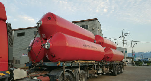 Harbor fender - YFF - YMI Corporation - pier / cylindrical / red