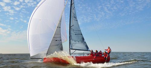 Sport keelboat sailboat - 31R - Fareast Boats - one-design / carbon / with bowsprit