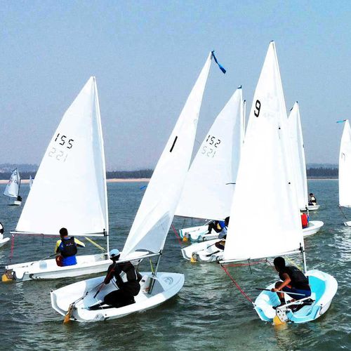 Single-handed sailing dinghy - 11 - Fareast Boats - instructional