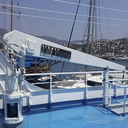 Yacht davit - YC - YMV CRANE AND WINCH SYSTEMS - hydraulic / electric / rotating