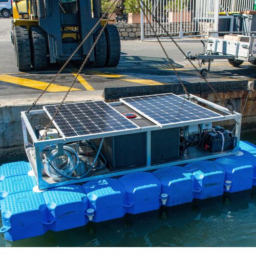 Boat mobile cleaning station - Floating Ecostation - AZURETREND | ECOTANK | EMERGENSEA | MONAWA - floating