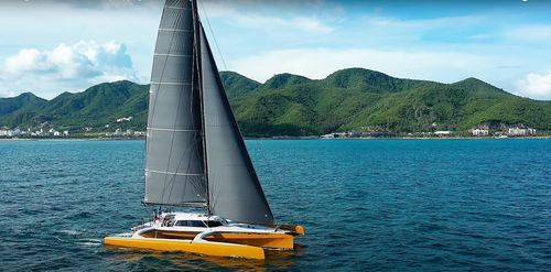 trimaran sailing yacht - Rapido Trimarans