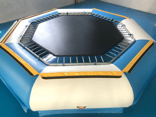 Trampoline water toy - Hydrofun LTD - for recreation centers / inflatable