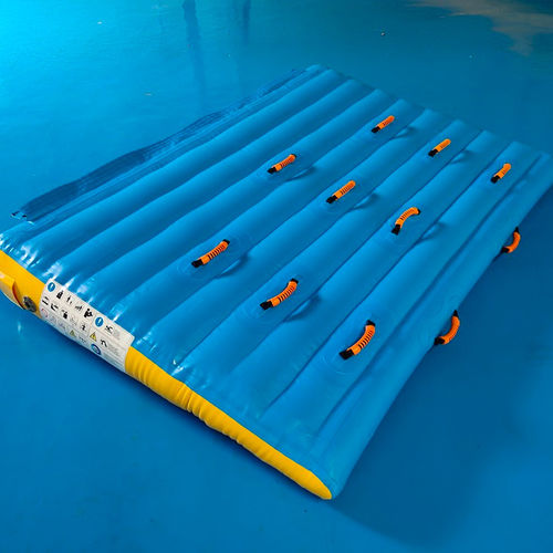 Ramp water toy - Hydrofun LTD - for recreation centers / inflatable