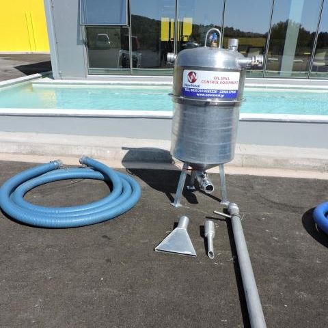 Shipyard vacuum system - ScorVac 5L - New Naval Ltd. - mobile / oil spill recovery